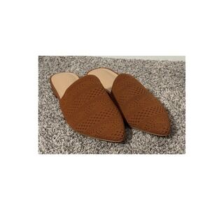 Womens Mule Low Heel Flats Pointed Toe‎ Slip On Color Chestnut Size 9 Mule NWOT